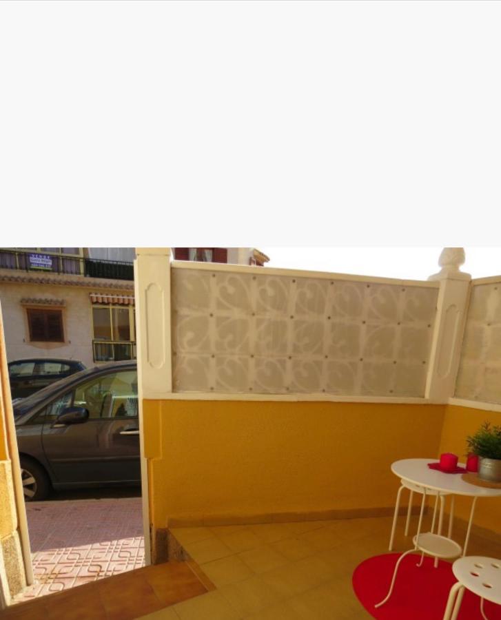 Bonito Apartamento De Dos Habitacion Y Piscina Torrevieja Esterno foto